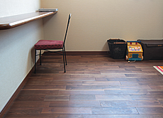 ブラックウォールナット　無垢フローリング　施工写真