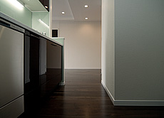 ブラックウォールナット　床暖房対応　無垢フローリング　施工写真