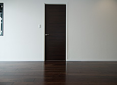 ブラックウォールナット　床暖房対応　無垢フローリング　施工写真