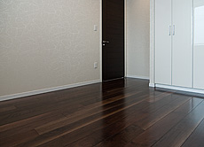 床暖房対応 ブラックウォールナット 無垢フローリング 施工写真