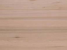 写真：鬼くるみ（ウォールナット）　無垢フローリング　無塗装・一枚物・小節