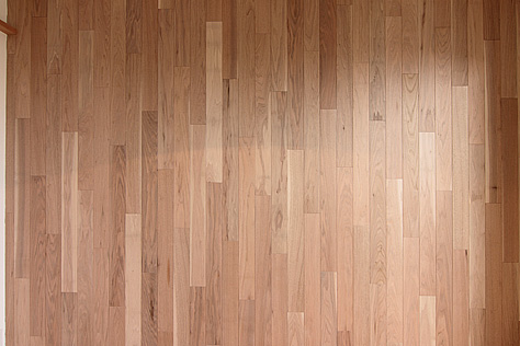 国産　鬼胡桃（くるみ）　無垢フローリング　施工写真