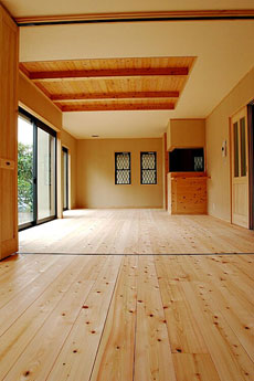 木曽桧(ひのき)　厚板フローリング　施工写真