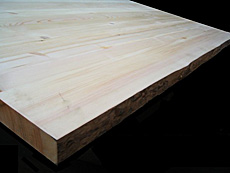 パイン耳付板　巾ハギ集成材