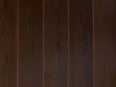 写真：ラスティック調　杉　無垢フローリング